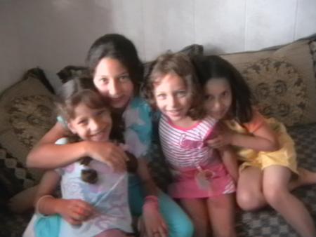 bnat ami salma, amina, yousra,omayma
